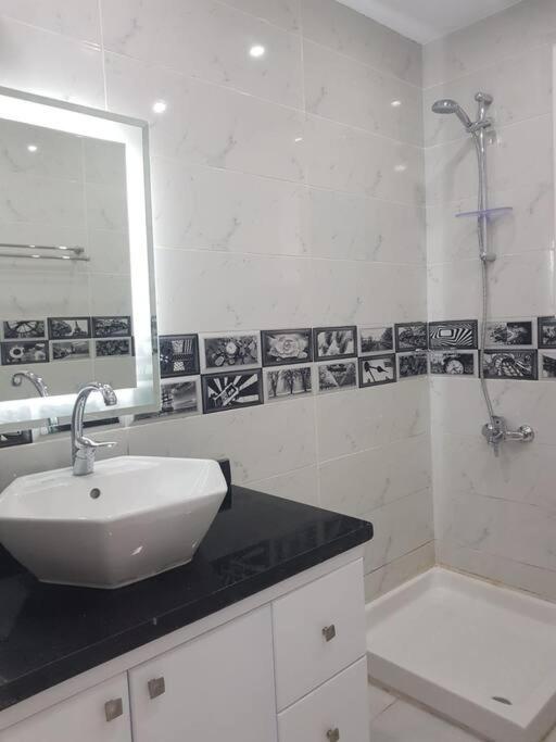 Riviera Resort Apartment - Pool View & Wifi Şarm El-Şeyh Dış mekan fotoğraf
