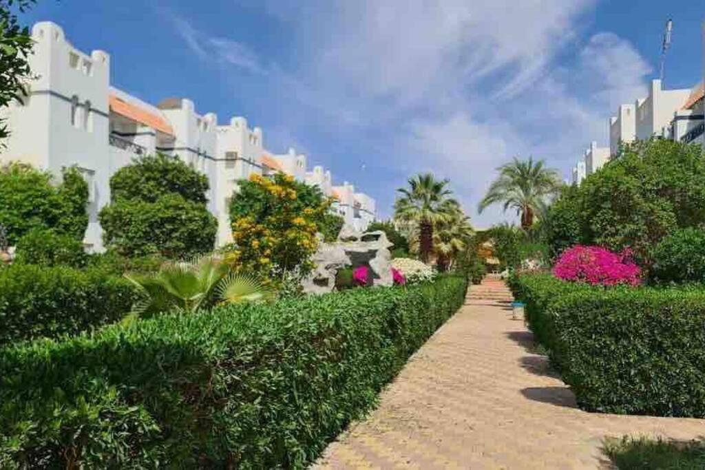 Riviera Resort Apartment - Pool View & Wifi Şarm El-Şeyh Dış mekan fotoğraf